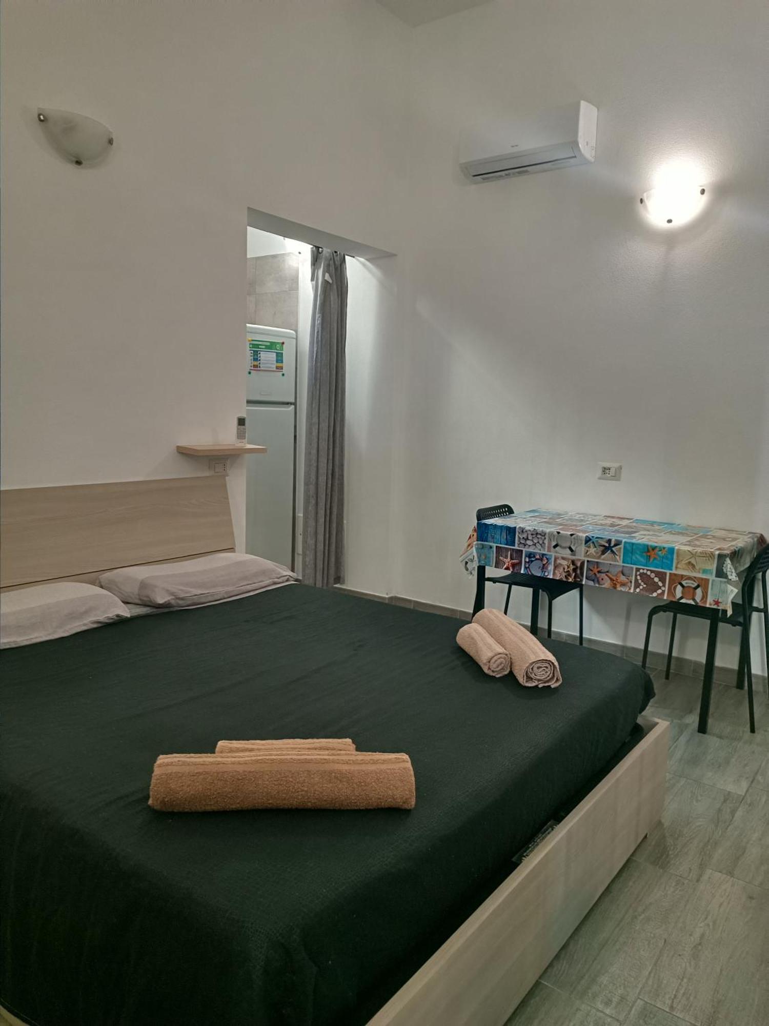 Casa Vacanza Monoboito Quartu SantʼElena Buitenkant foto