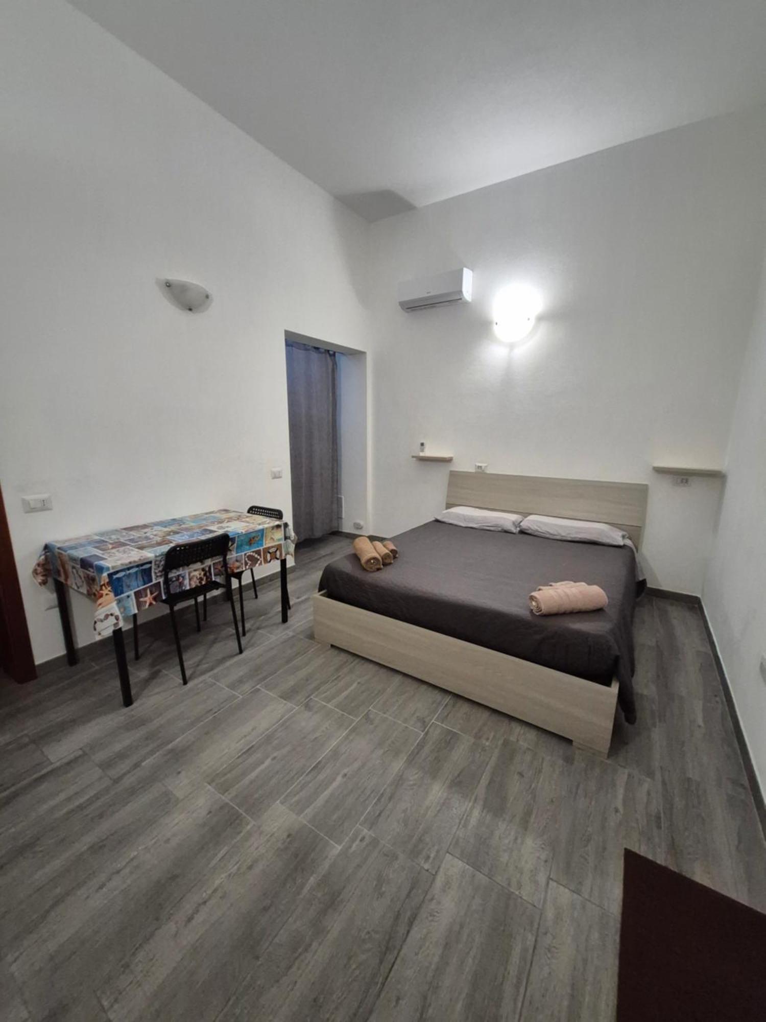 Casa Vacanza Monoboito Quartu SantʼElena Buitenkant foto