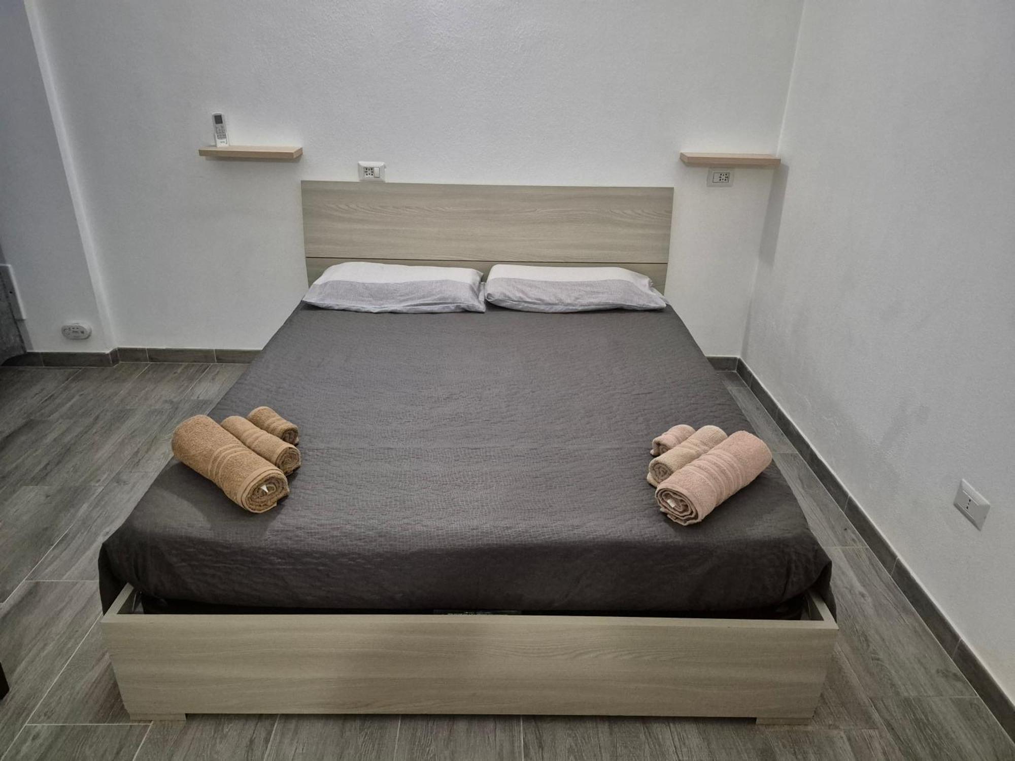 Casa Vacanza Monoboito Quartu SantʼElena Buitenkant foto