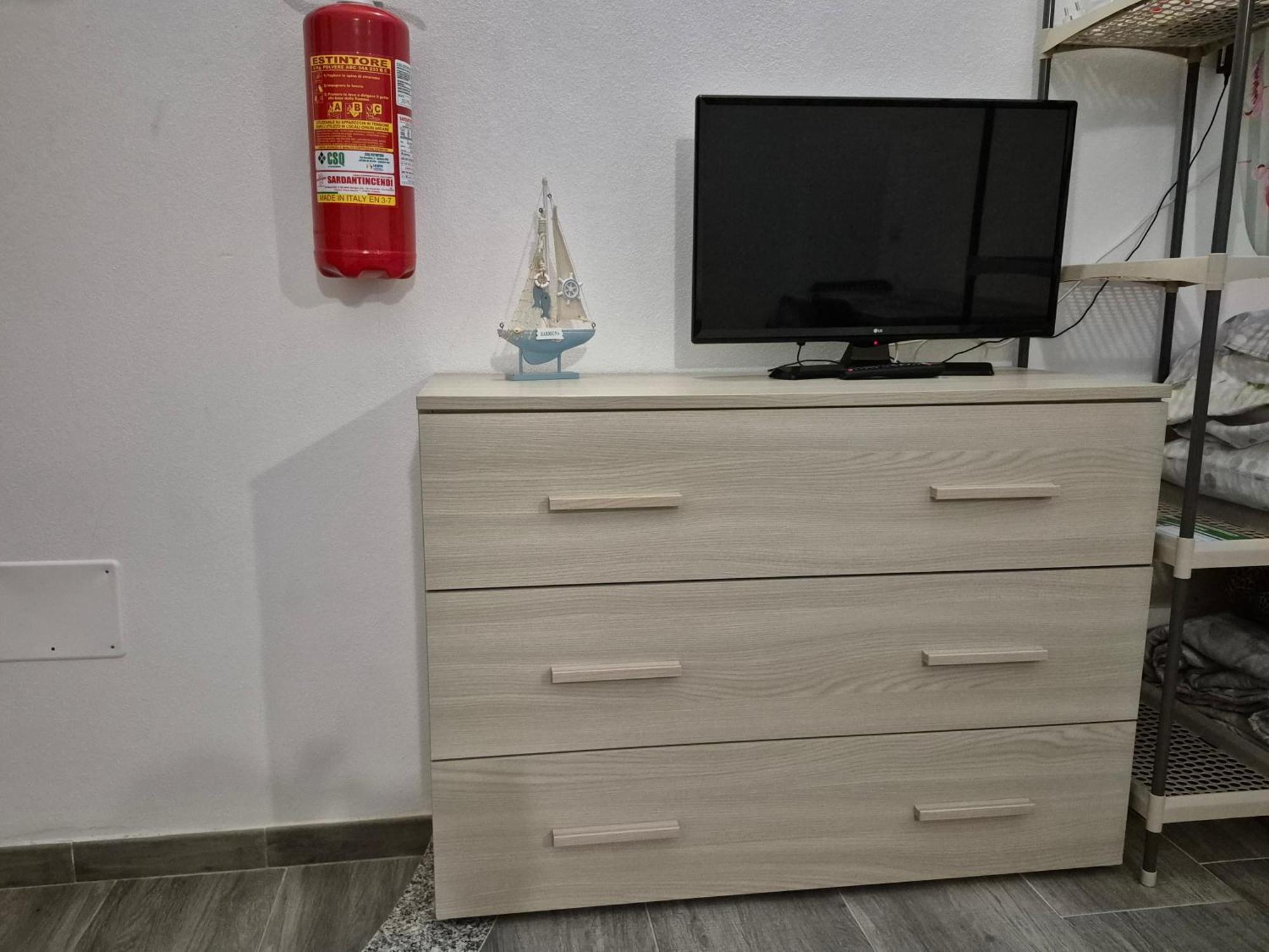 Casa Vacanza Monoboito Quartu SantʼElena Buitenkant foto