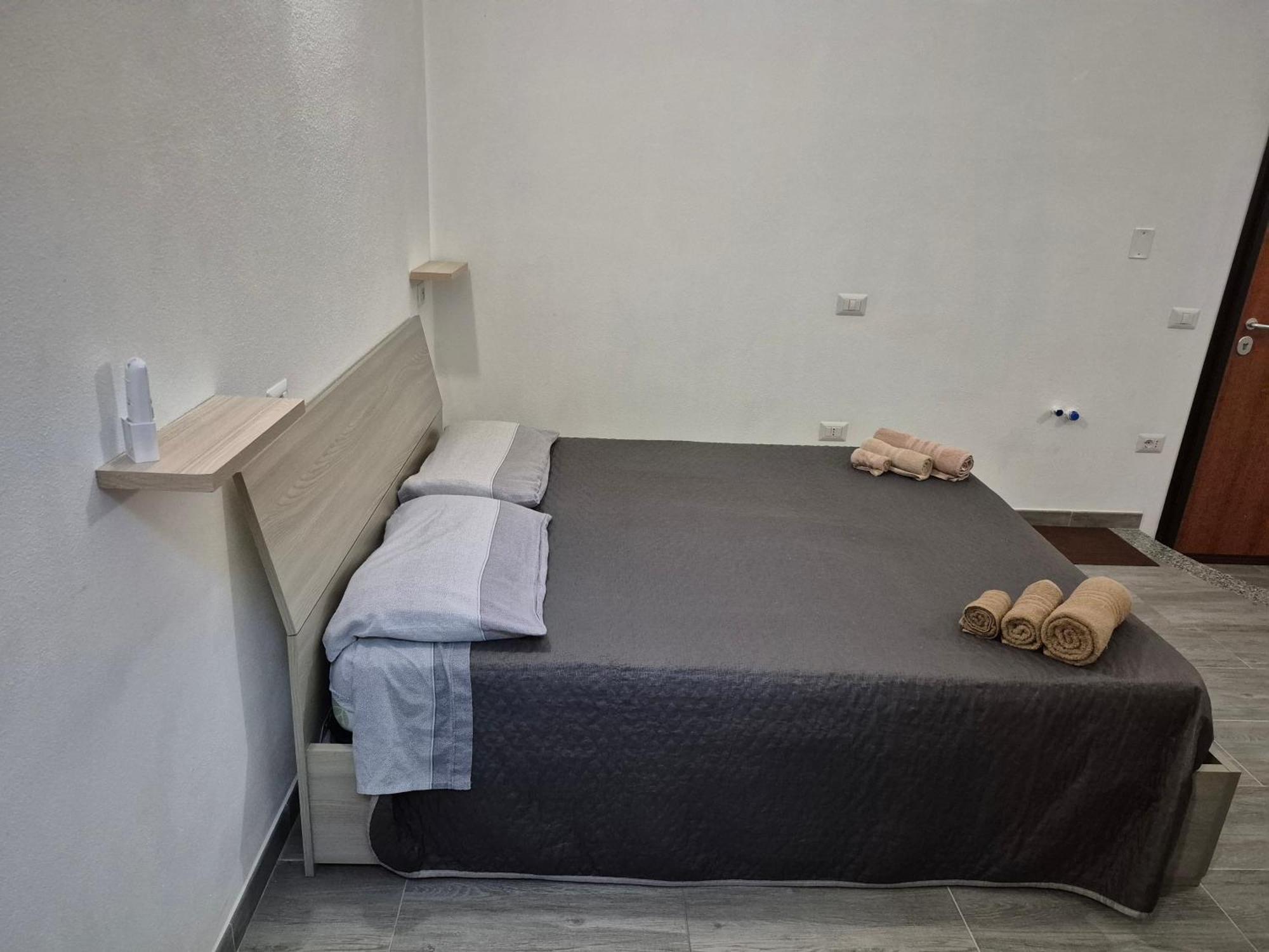 Casa Vacanza Monoboito Quartu SantʼElena Buitenkant foto